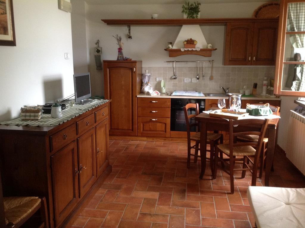 Agriturismo Il Canto Della Gallina Hotel Villastrada  ภายนอก รูปภาพ